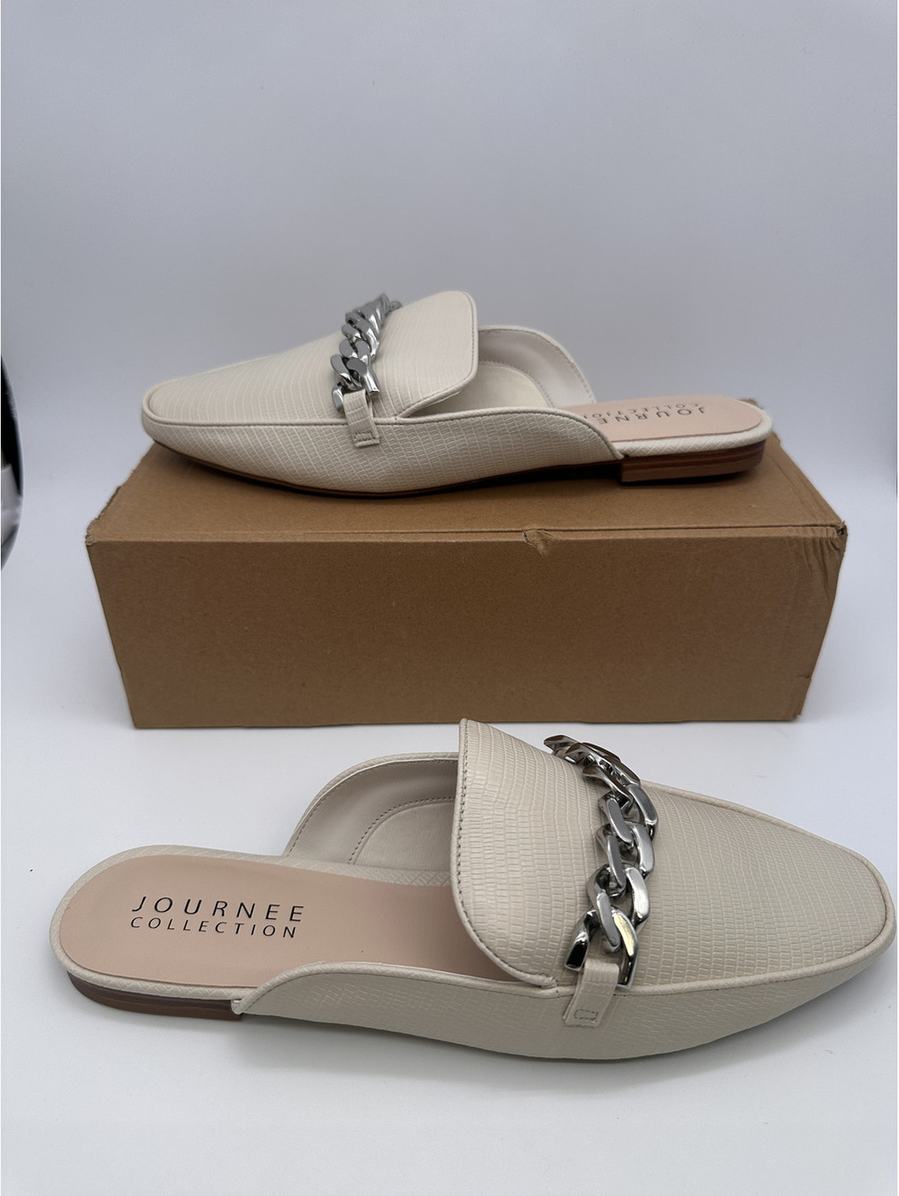 Journee Collection Hazina Ivory Slip-On Loafers Size 11